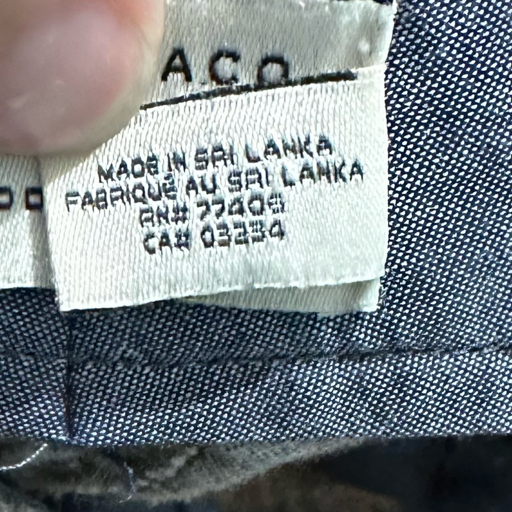 Club Monaco Maddox fit leaf print shorts 31 - Picture 6 of 9